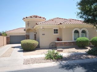 921 E Cherry Hills Dr, Chandler, AZ 85249