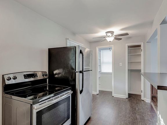 4th image of 4449 Kingsley Dr