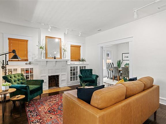 3rd image of 1120 Montauk Ave