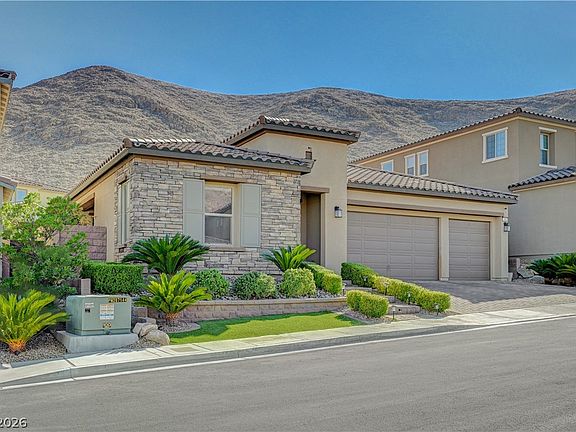 3rd image of 3943 Reyes Ave
