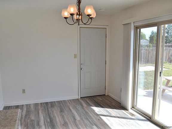 3rd image of 4317 Pathfinder Ave