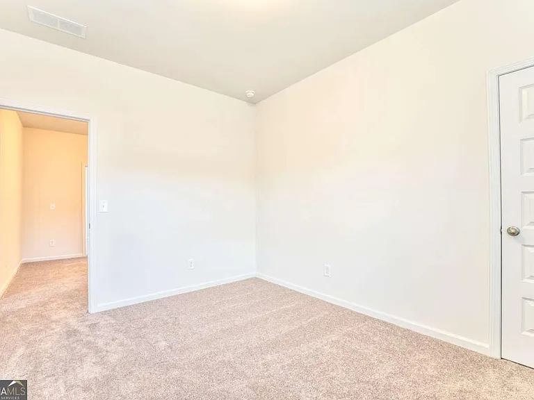 15 Bennett Way — Photo 24