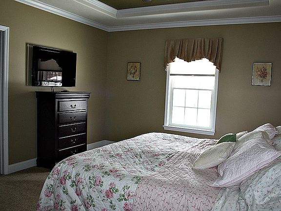 3rd image of 114 Quail Dr