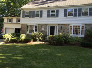 157 School St, Concord, NH 03301