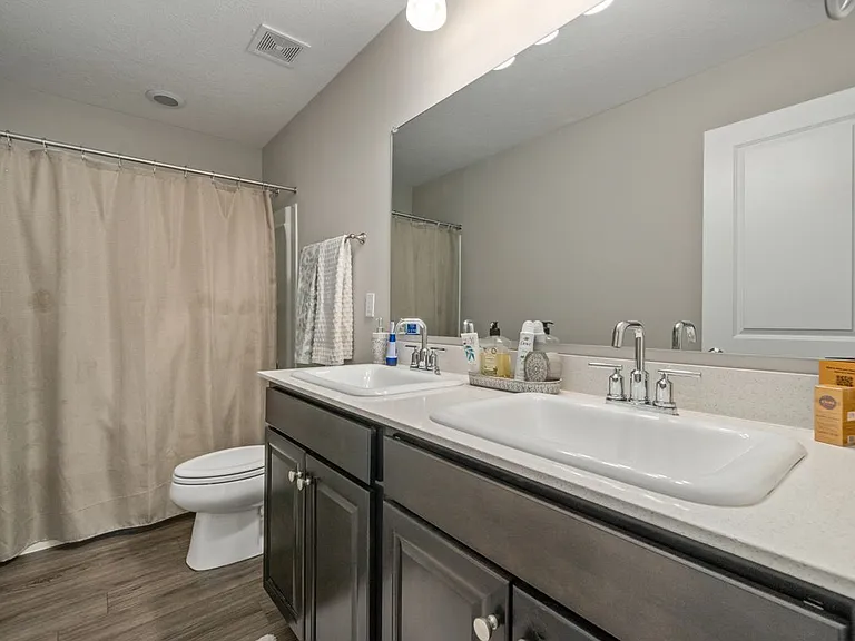 1033 Quarry Oak Dr — Photo 28