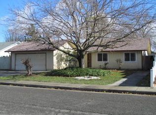 370 Michael Dr, Red Bluff, CA 96080