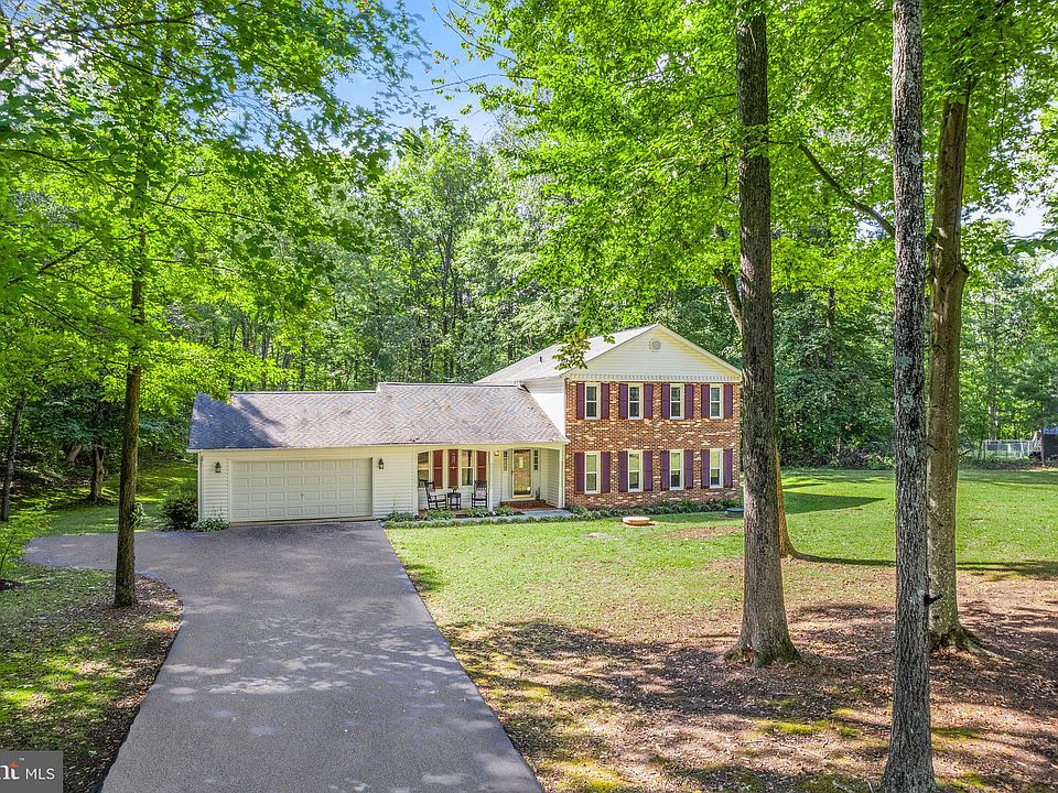 8055 Counselor Rd, Manassas, VA 20112 | Zillow