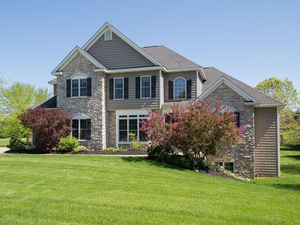 7859_Crooked_Cove_01