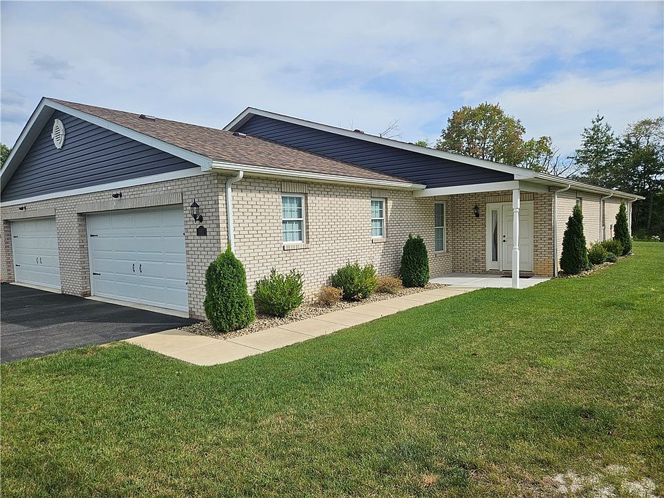1st image of 562 Woodhawk Ln