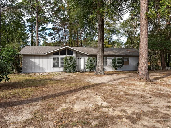105 Golmon Cir, Daphne, AL 36526