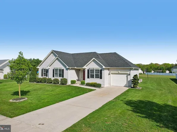 2454 Bella Rosa Ct, Vineland, NJ 08361