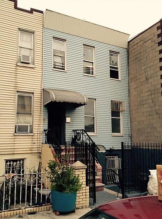 2nd image of 256 43rd St