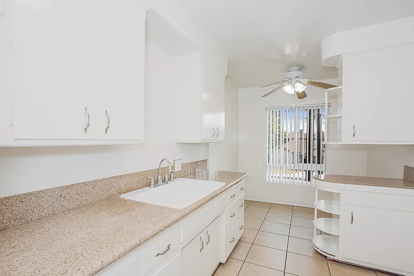1 bed, 750 sqft, $2,295 — Photo 4