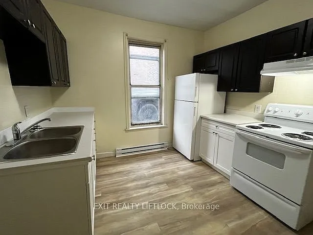 209 Stewart St — Photo 10