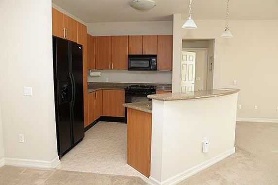 1st image of 1480 Broadway Unit 2423