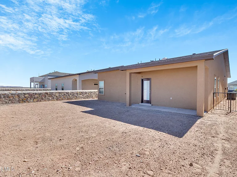 13931 Sky Harbor Ave — Photo 40