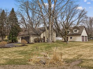 11955 Highland Rd NW, Elk River, MN 55330