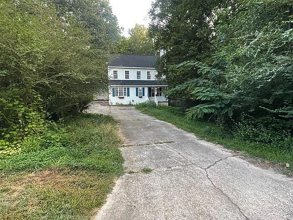 2nd image of 153 Troy Dr