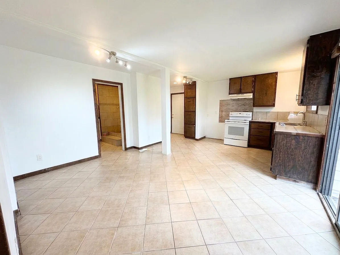 2 bed, $1,750 — Photo 2