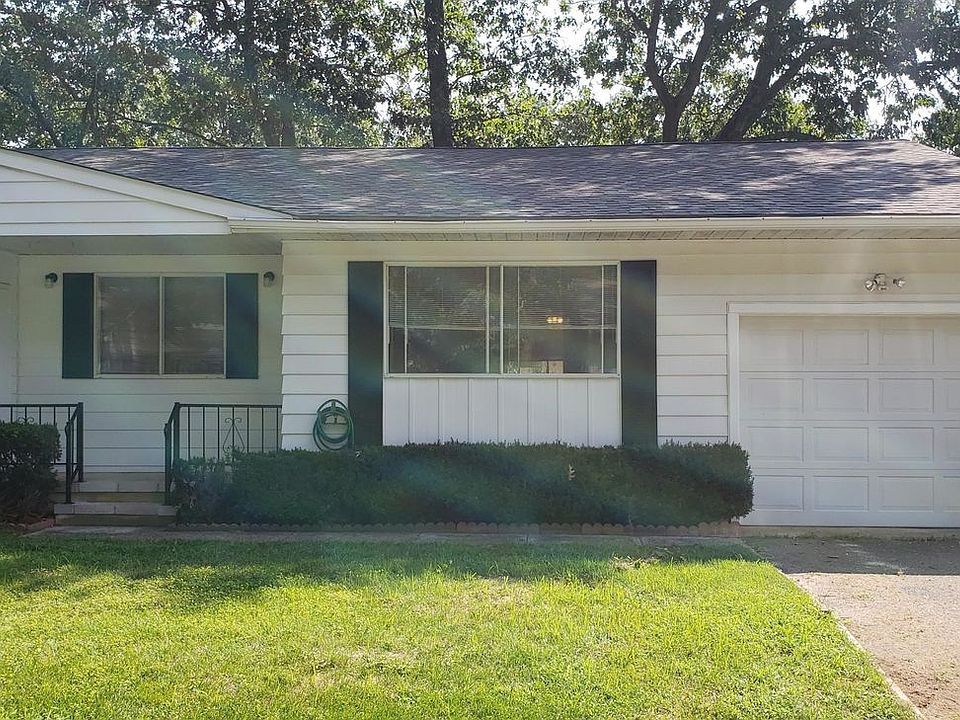 1st image of 5 Virginia Dr #A