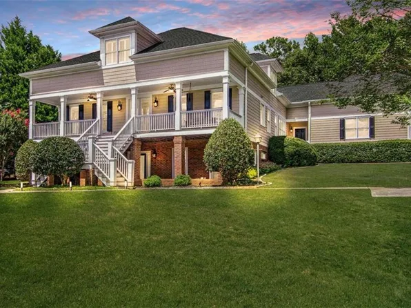 240 Tarragon Dr, Fayetteville, GA 30215