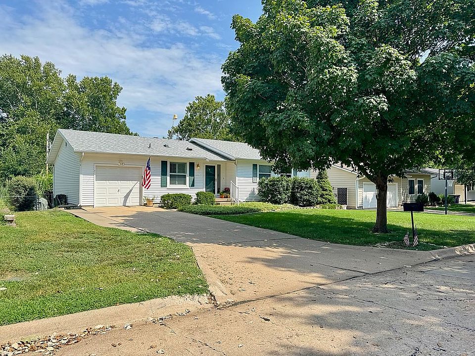 1st image of 1212 Haas Cir