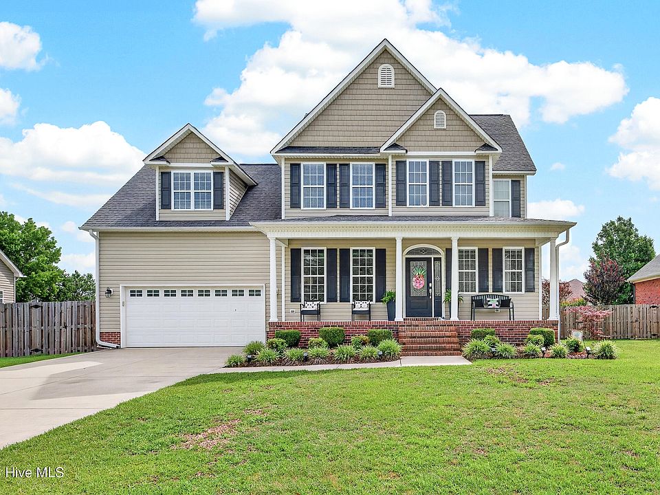 1st image of 220 Iverleigh Lane