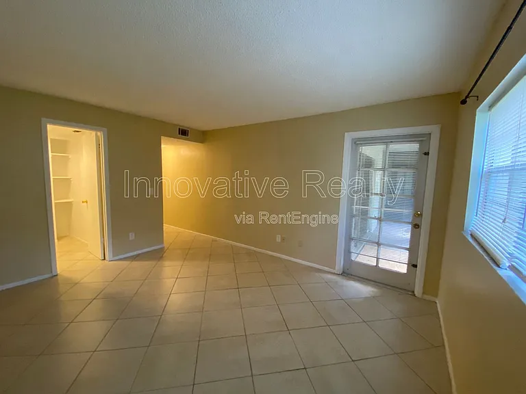 623 E San Sebastian Ct — Photo 17
