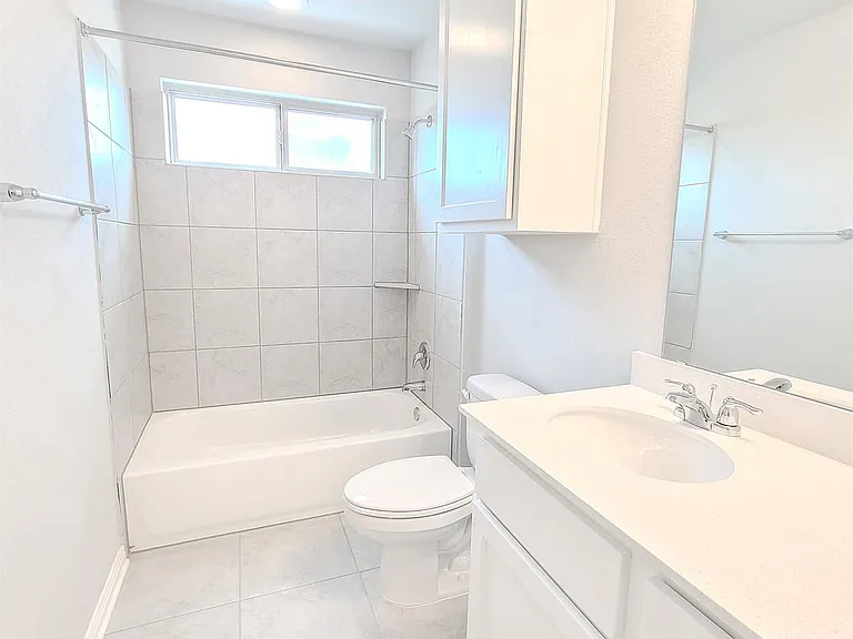 2604 Pecan Island Dr — Photo 15