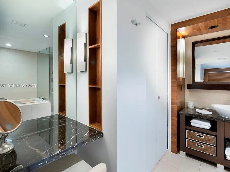 6801 Collins Ave #C414 — Photo 17