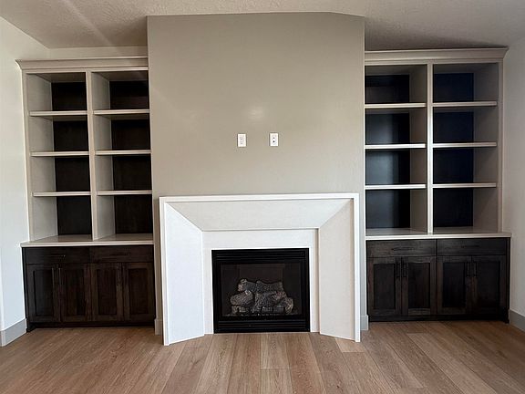5th image of 2188 Ryker St