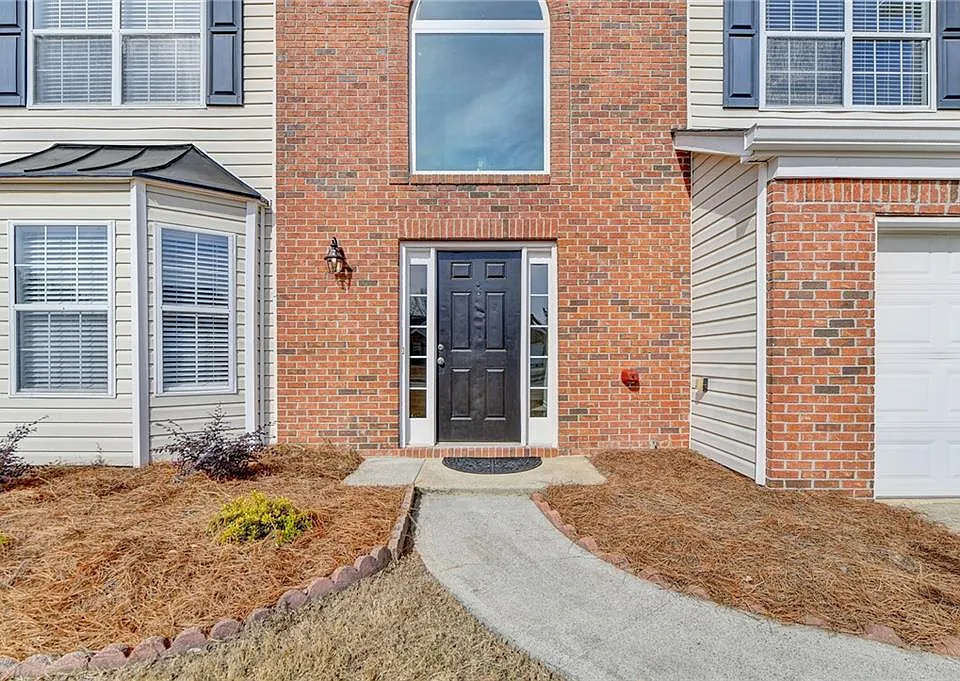3184 English Ivy Ln