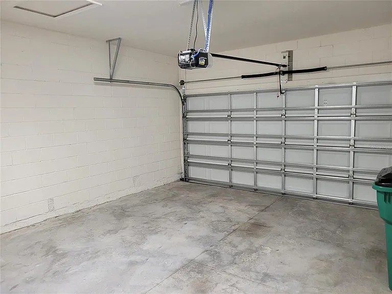 7788 Stonebrook Cir — Photo 30
