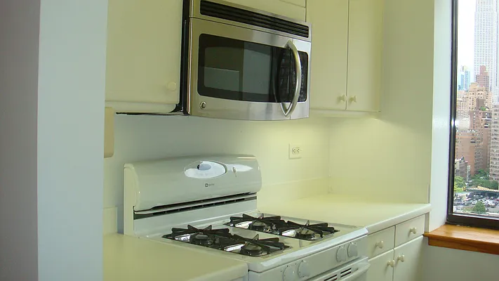 Rented by T&T Real Estate | media 3