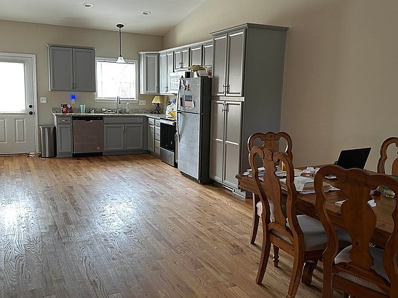 4th image of 117 Mount Tabor Rd