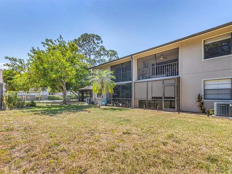 5611 Summer Side Ln #46B — Photo 31