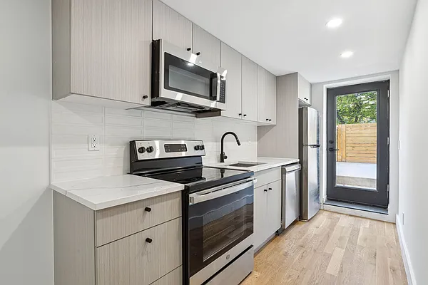 Rented by NOVO Living LLC | media 12