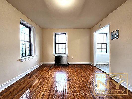 1st image of 3752 80th St APT 5C