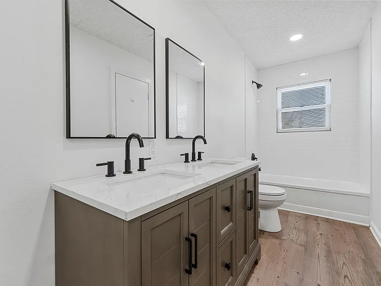 1006 N 65th St — Photo 10