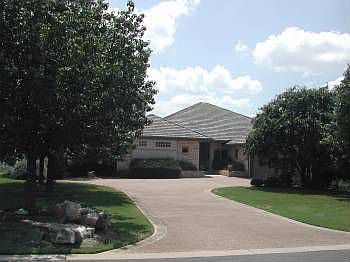 1st image of 1305 Majestic Hills Blvd