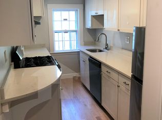 38 Gibson St #1C, Cambridge, MA 02138