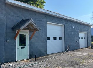 911 Mount Zion Rd, Narvon, PA 17555