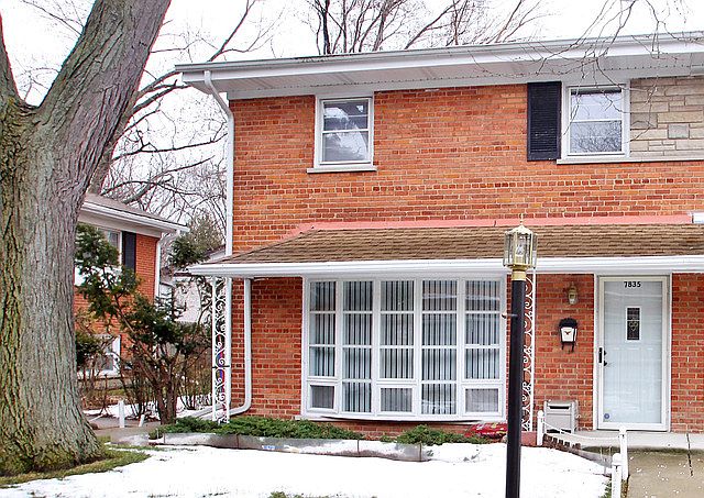 1st image of 7835 N Nordica Ave