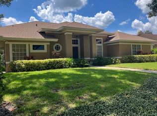 853 Lullwater Dr, Oviedo, FL 32765