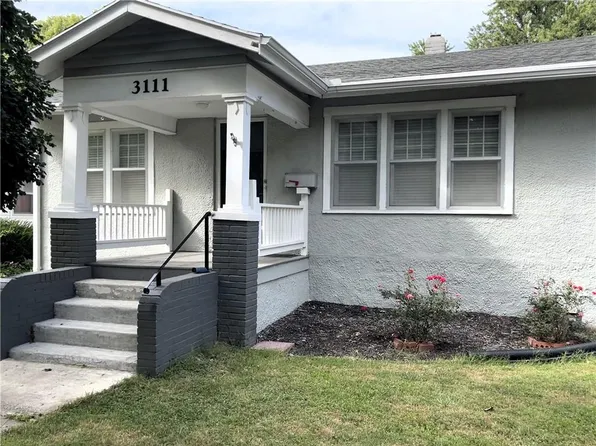 3111 Jules St, Saint Joseph, MO 64501