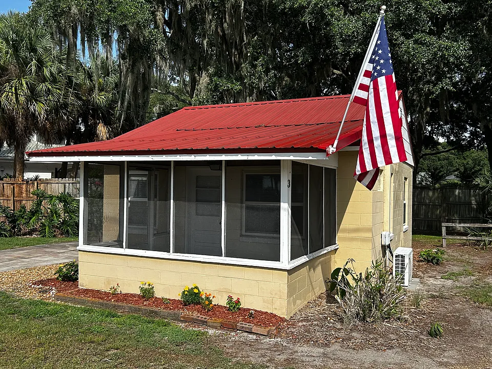 408 Ice Cream Rd #4