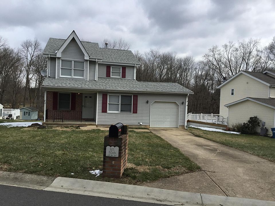 1st image of 400 Hillside Ave