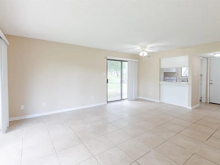 15919 Golf Club Dr #111 — Photo 20