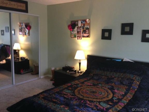 3rd image of 18530 Hatteras St Unit 340