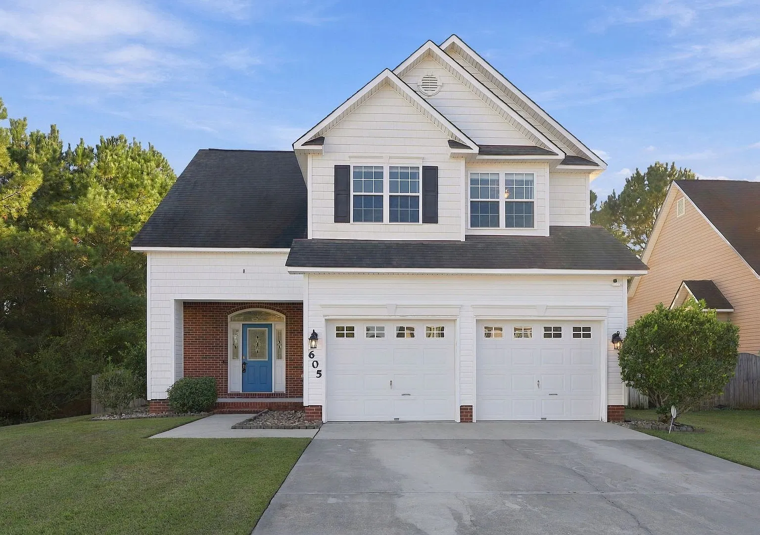 Welcome to Carolina Forest! Lawn Care & Quarterly Pest Service Included — Photo 2